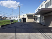 民間工場　駐車場舗装工事