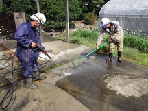 深谷市　T様邸　高圧洗浄作業